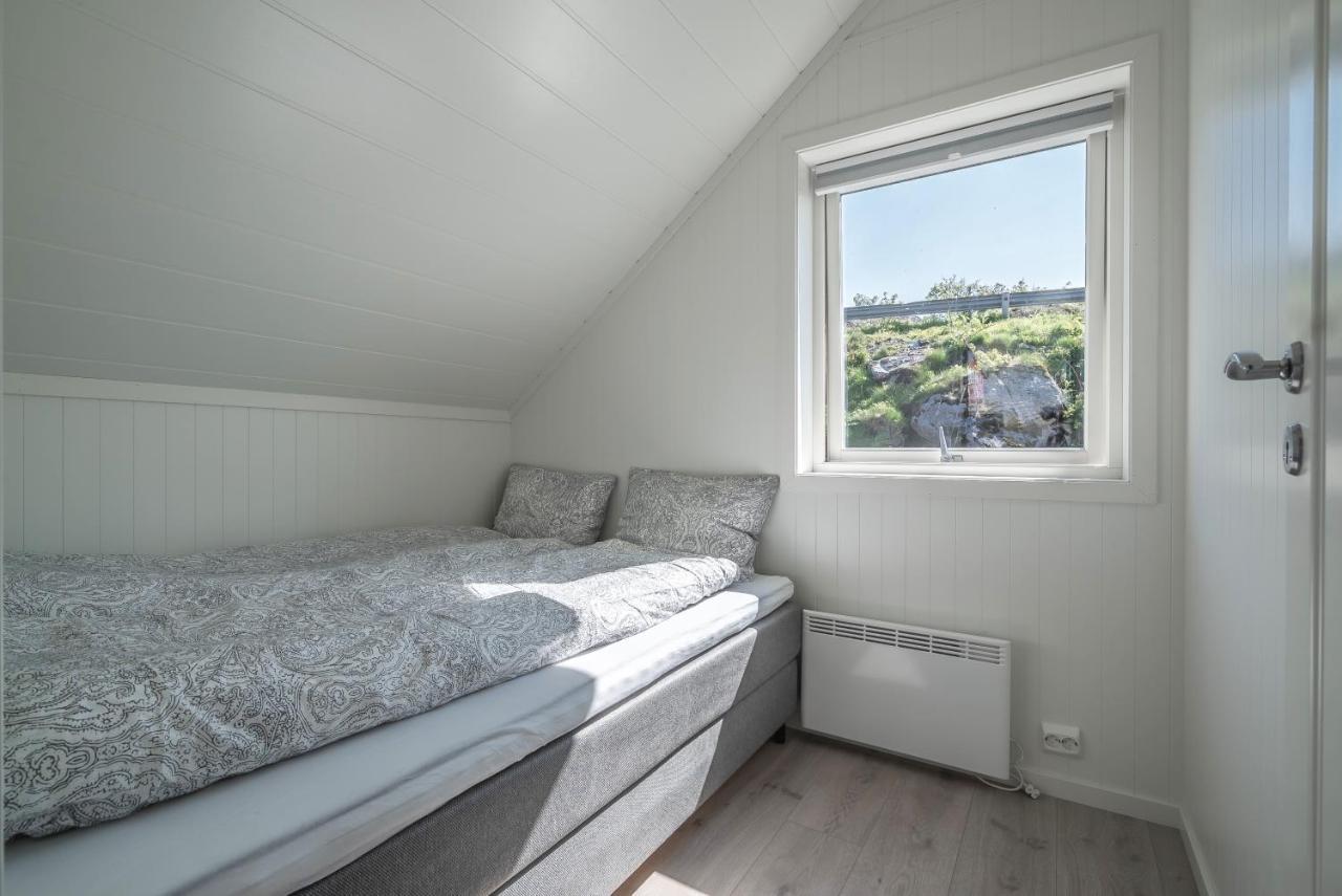 Seafront New Cabin In Lofoten Баллстад Экстерьер фото