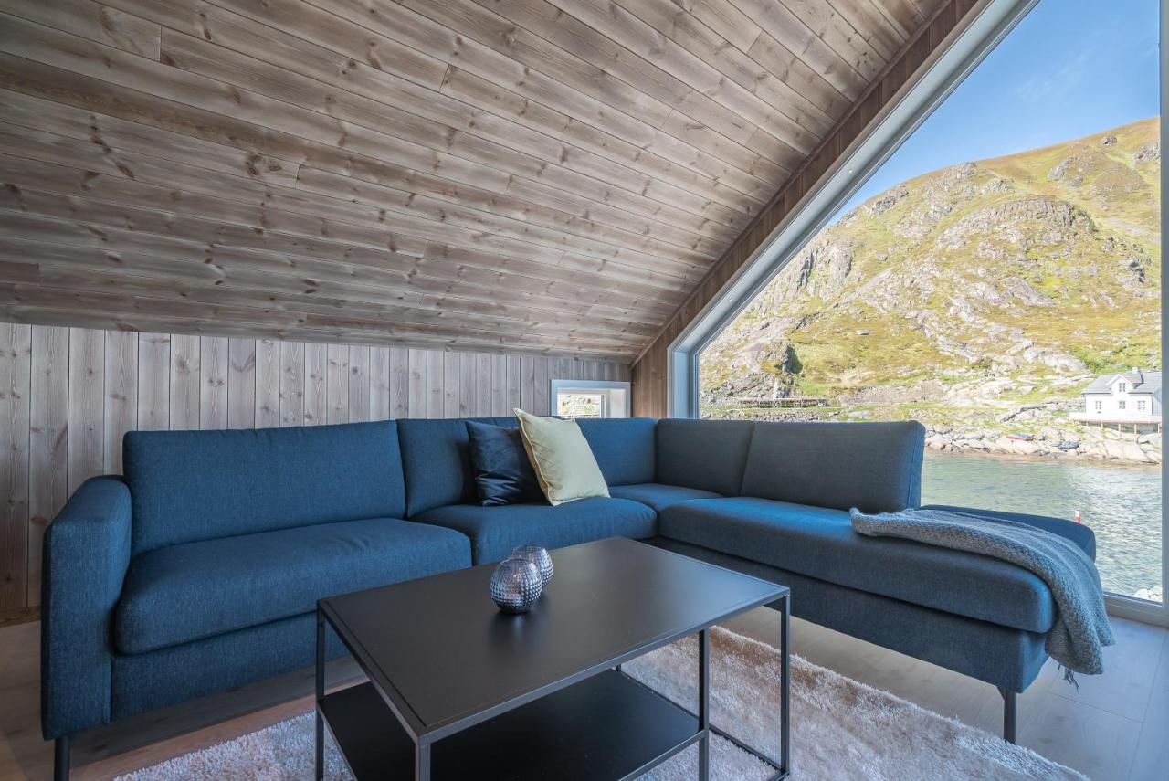 Вилла Seafront New Cabin In Lofoten Баллстад Экстерьер фото