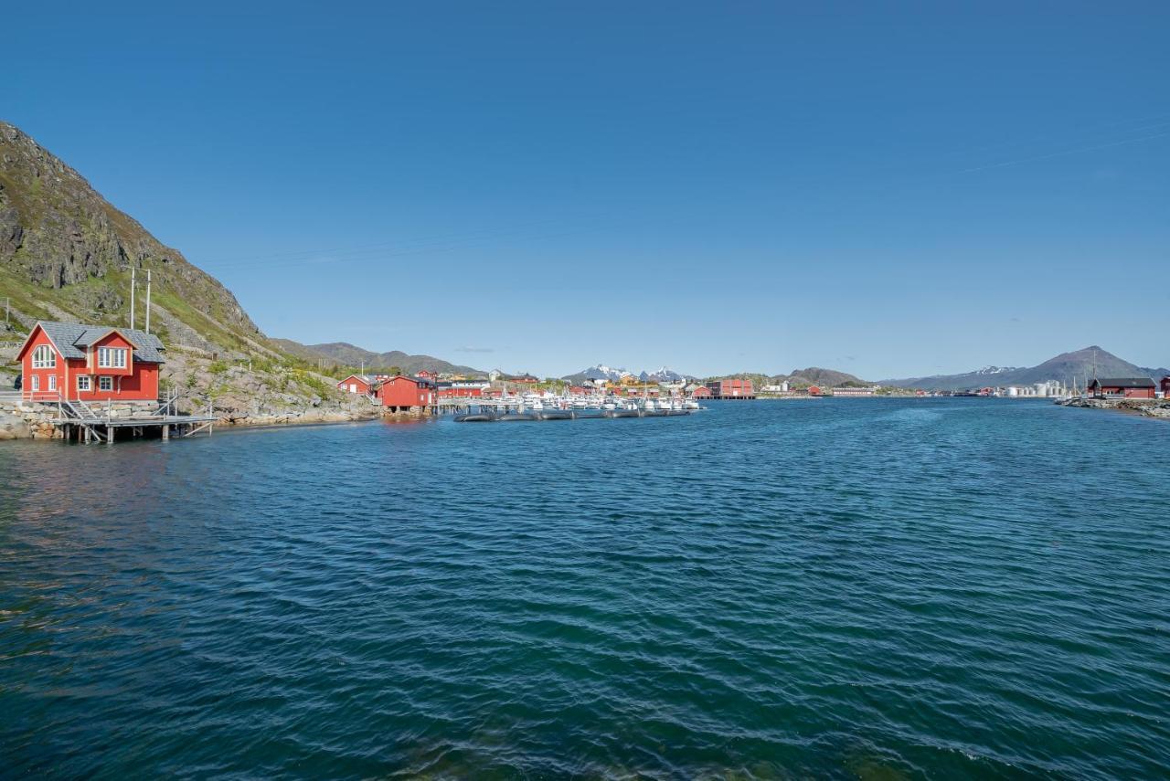 Вилла Seafront New Cabin In Lofoten Баллстад Экстерьер фото